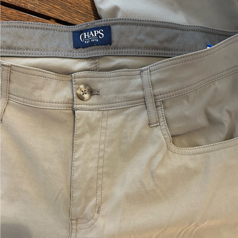 Chaps Men's Tan Chinos